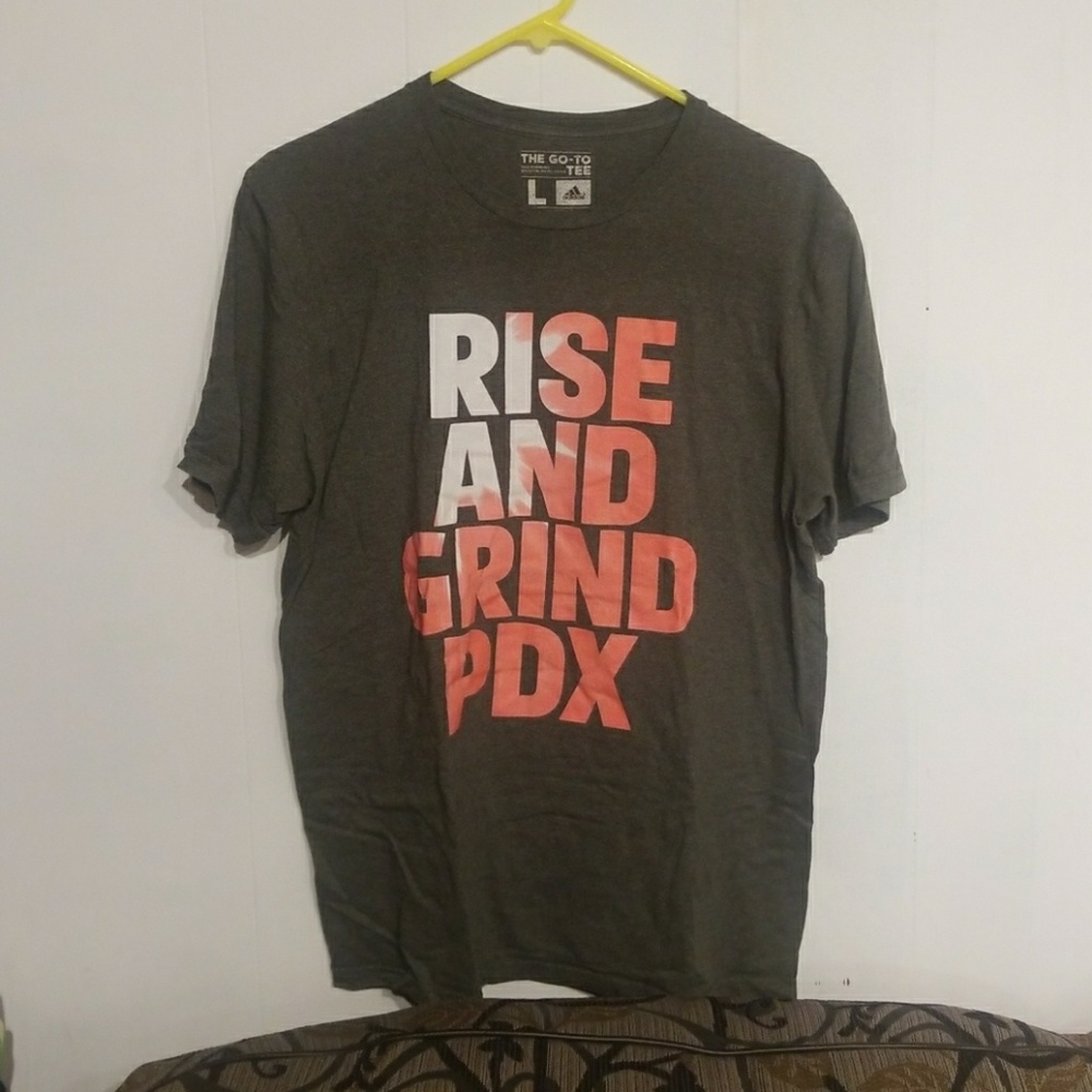 ADIDAS Rise and Grind PDX Tee Sz L